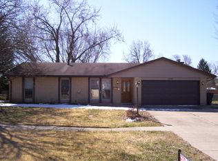 4928 Old Salem Rd, Englewood, OH