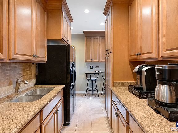 4th image of 1171 Ocean Pkwy APT 2B