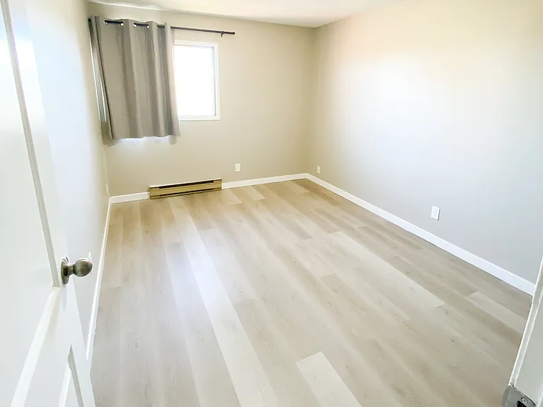 4501 Azure Ave — Photo 6