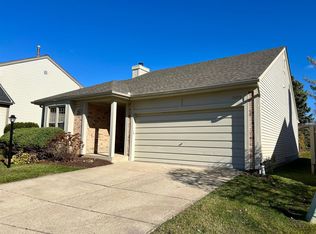 1629 Glenbrooke Ct, Rochester Hills, MI 48307