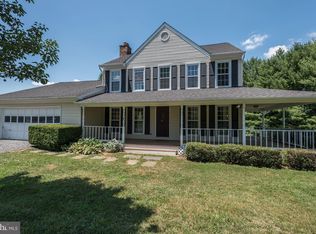 41383 Springfield Ln, Leesburg, VA 20175