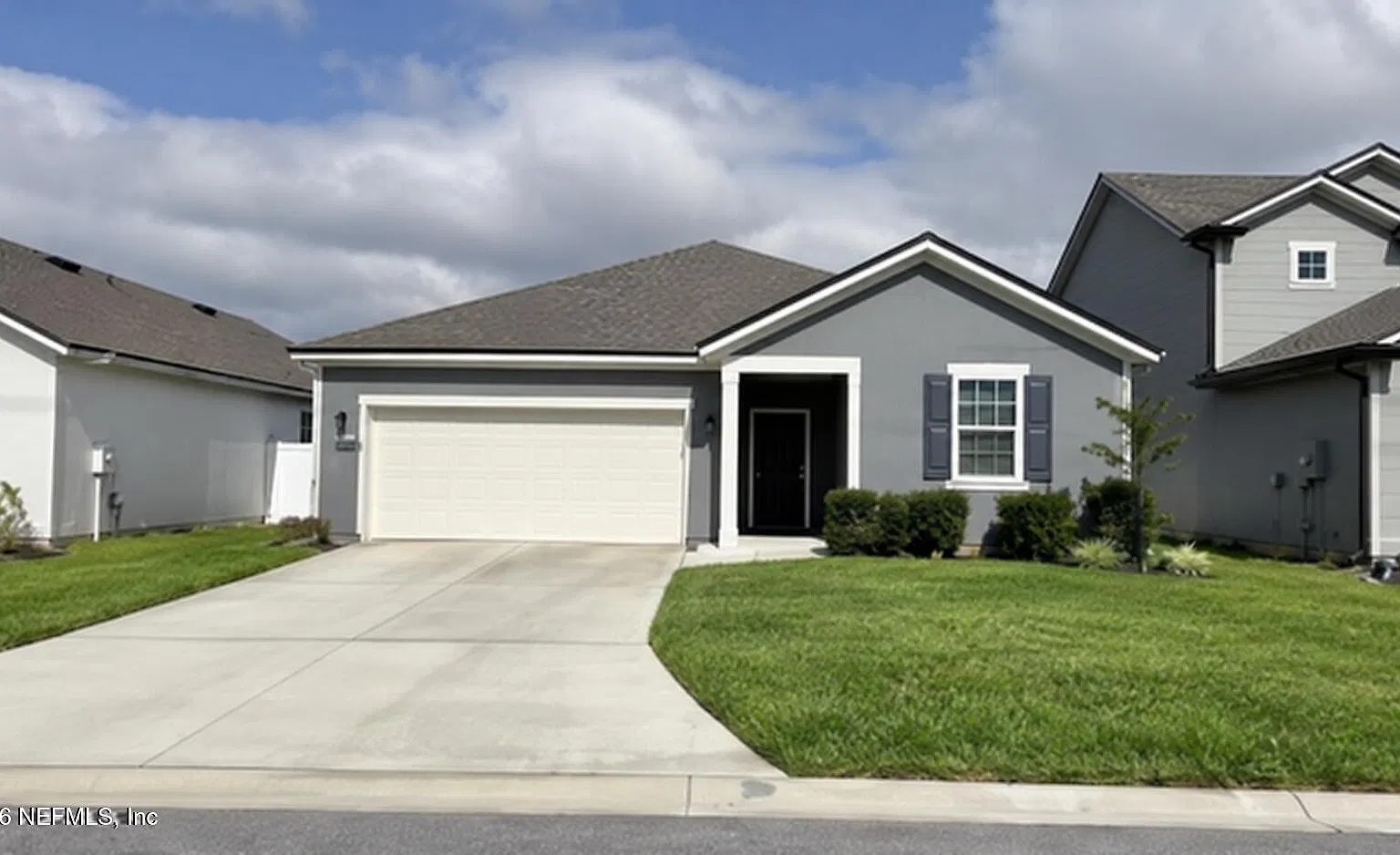 3 bed, 2.0 bath, 1851 sqft, $2,100 — Photo 2
