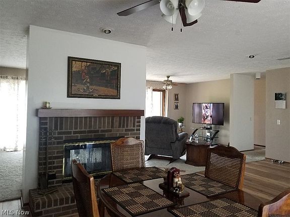 5th image of 21382 Briar Bush Ln