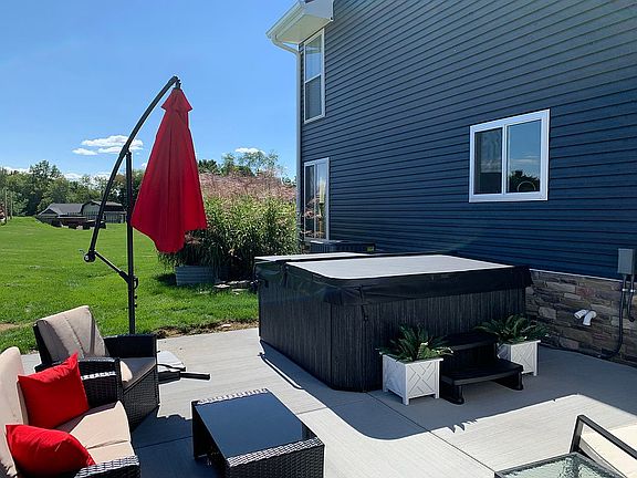 Hot tub patio