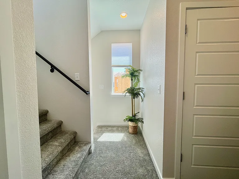 12330 Farmview St — Photo 33