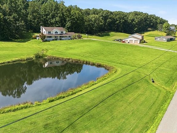 4th image of 1030 Price Rd