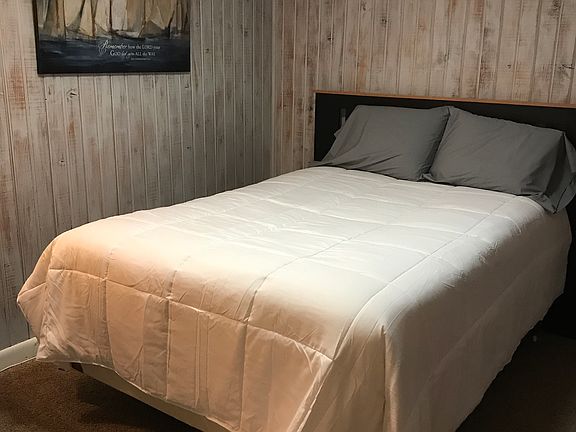 4th bedroom, downstairs 