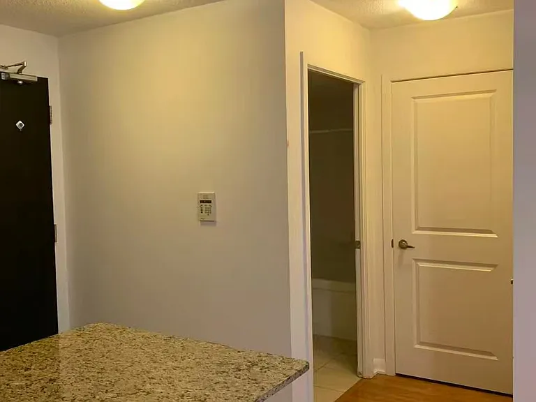 5793 Yonge St #1806 — Photo 4