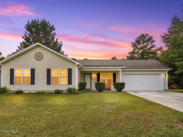 146 Ashbury Park Lane, Richlands, NC 28574