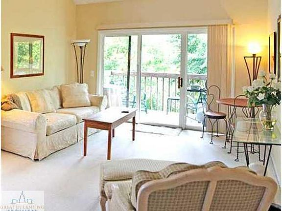 2nd image of 5449 Wild Oak Dr