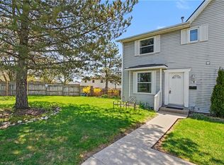 265 Williamsburg Rd #16, Kitchener, ON N2E 3H1