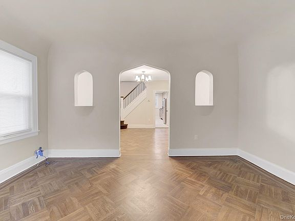5th image of 2152 E 35th Street