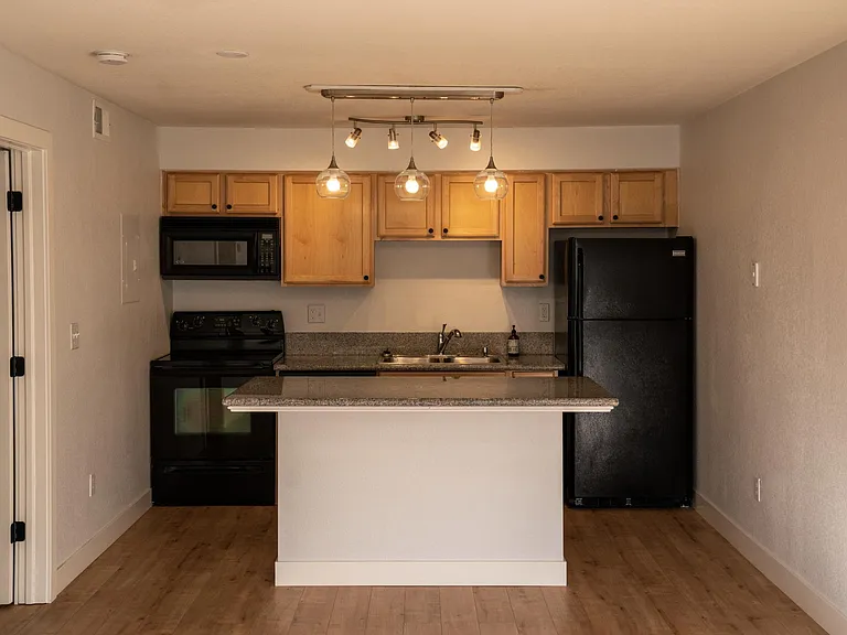 9130 E Arbor Cir #L — Photo 3