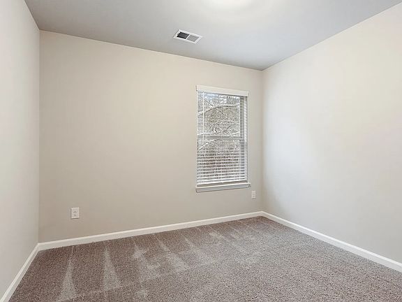 2nd image of 305 Skipjack Ct