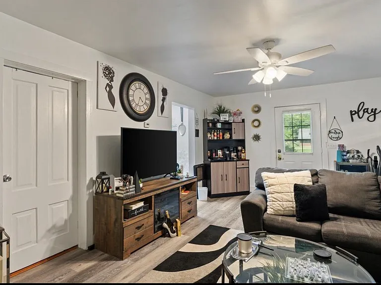 303 S Rowland St #2 — Photo 14