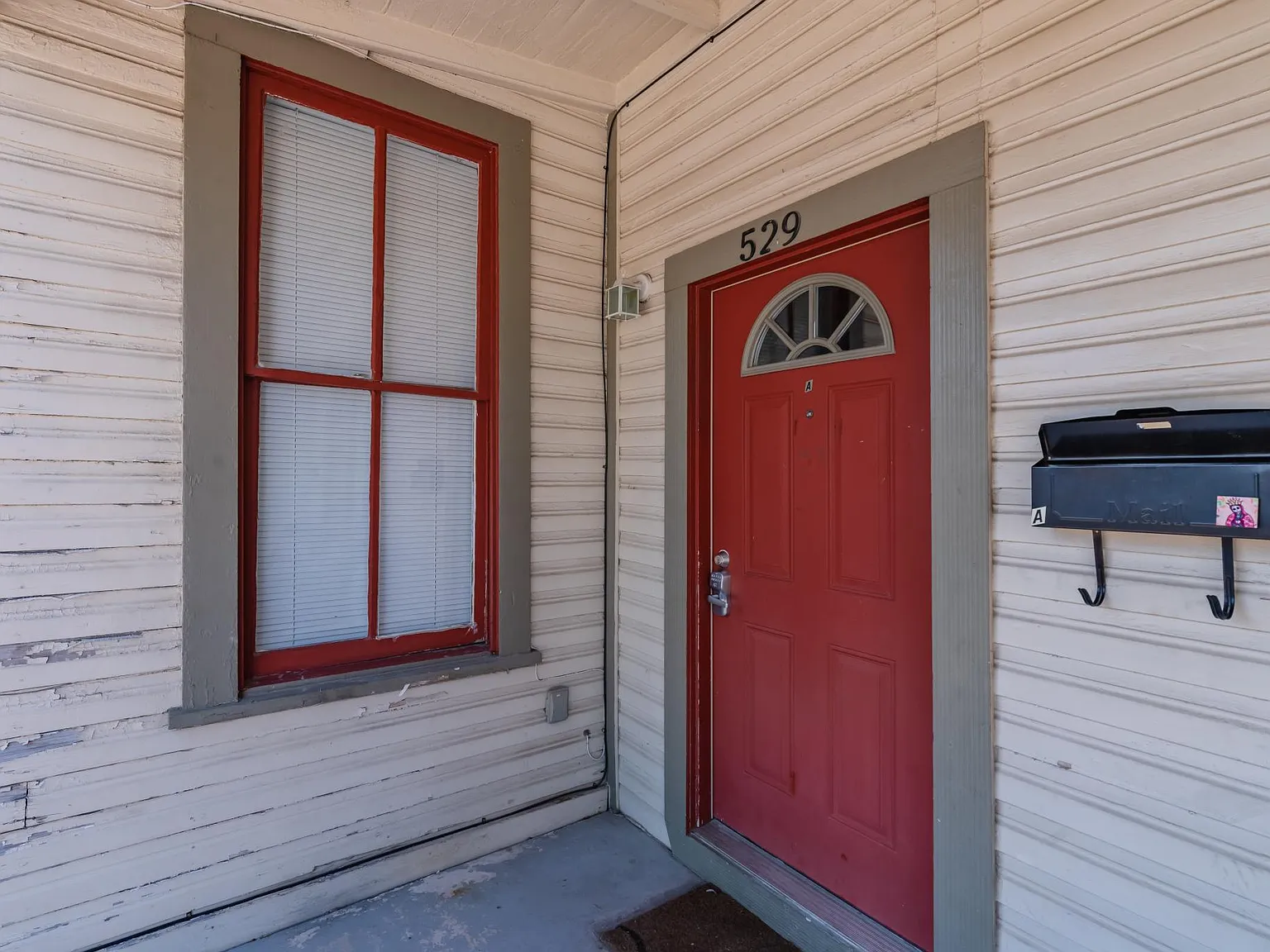 1 bed, 1000 sqft, $1,100 — Photo 3