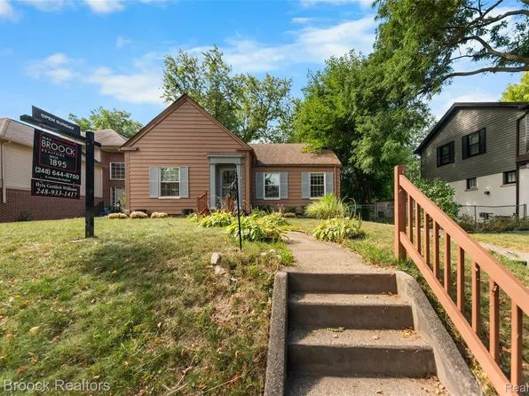 109 Wenonah Dr, Pontiac, MI 48341