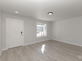 8150 E Bright Angel Dr, Nampa, ID 83687