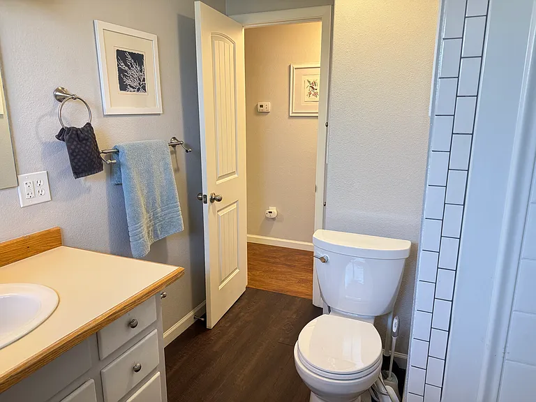 1410 S Joyce St #100 — Photo 7