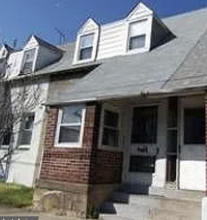 1st image of 953 Terrill St