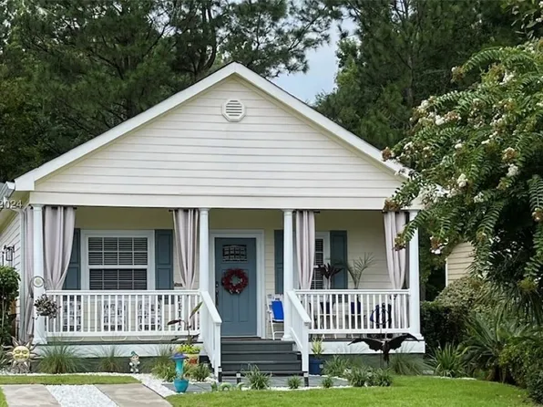 13 Cambridge Ct, Bluffton, SC 29910