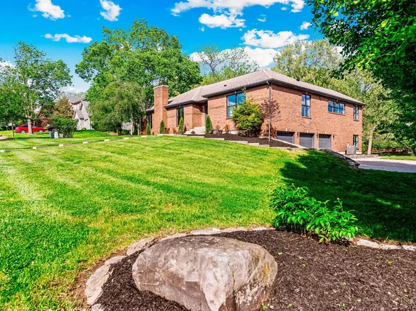 5960 Eaglet Dr, West Chester, OH 45069