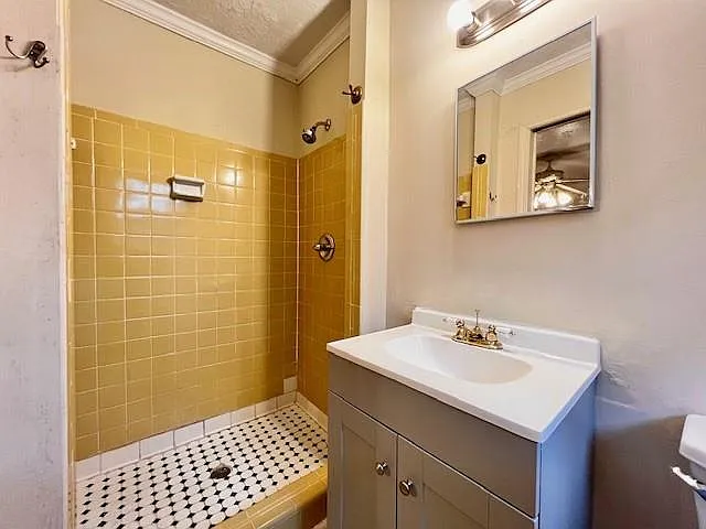 4122 Johns St NW — Photo 14