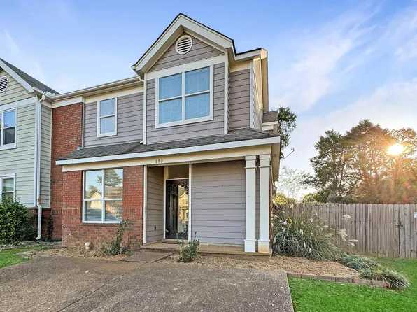 690 Walnut Woods Cv S, Cordova, TN 38018