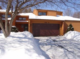 901 E Windfield Pl, Appleton, WI 54911