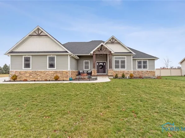 201 Maple Dr, Arlington, OH 45814