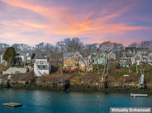 943 Cundy'S Harbor Road, Harpswell, ME 04079