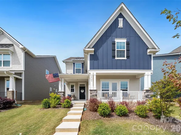 2726 Monument Point Cir, Fort Mill, SC 29715