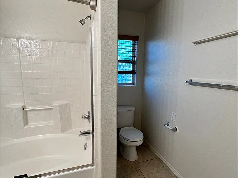 7344 Lagoon Blue St — Photo 12