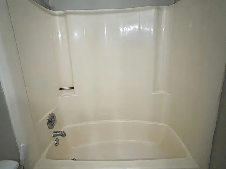 912 Pineland Ave #5 — Photo 18