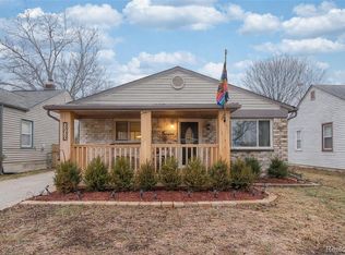 5739 Harrison St, Garden City, MI 48135