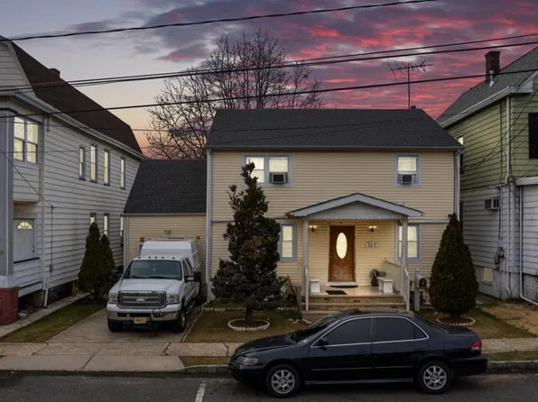 323 Silzer St, Perth Amboy, NJ 08861