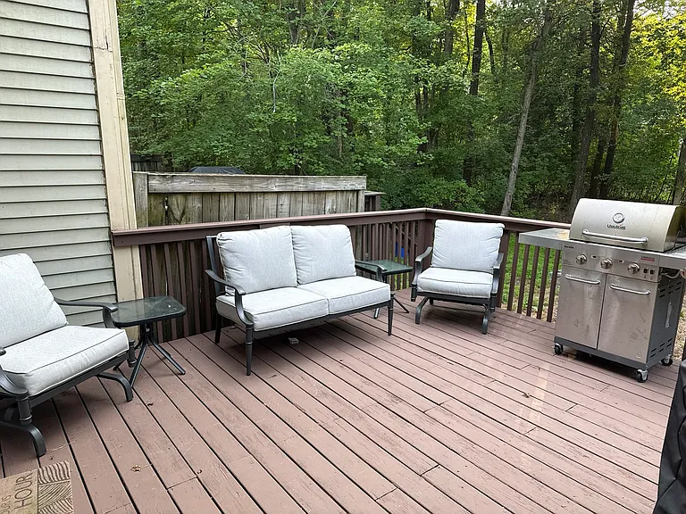 55 Dorset Ct — Photo 31