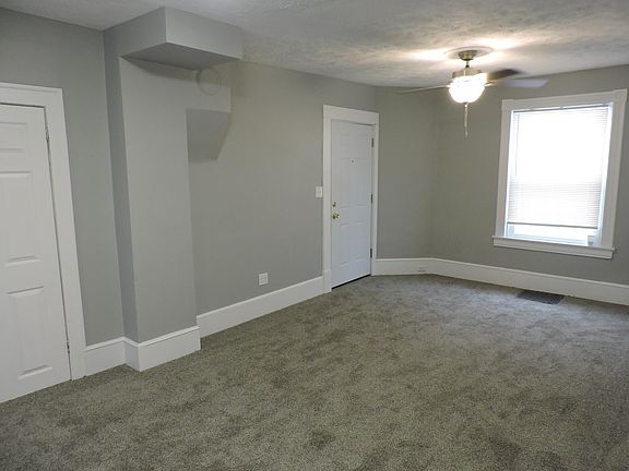 5th image of 812 8th St NW