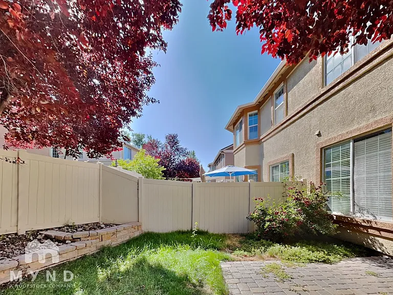 1868 Resistol Dr — Photo 22