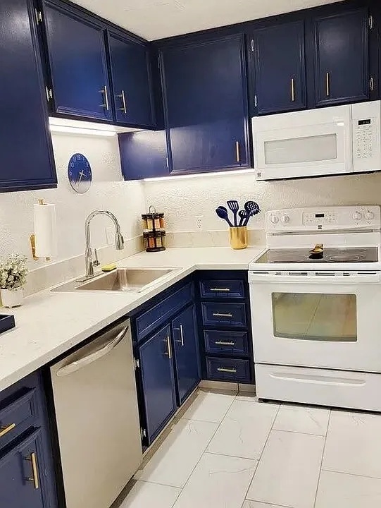 2857 N Los Felices Rd #213-21-3