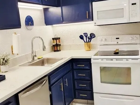 2857 N Los Felices Rd #213-21-3, Palm Springs, CA 92262