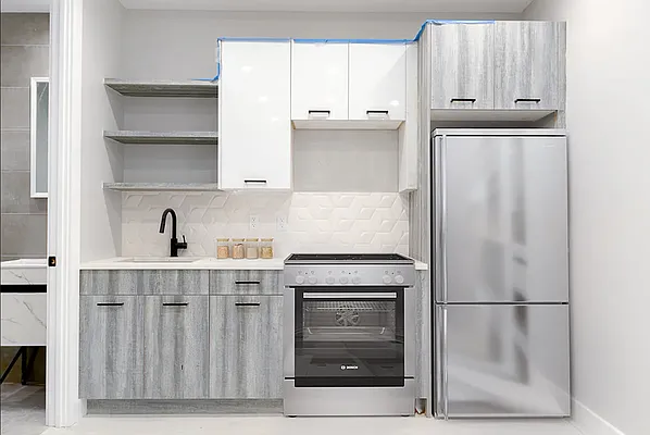 Rented by Nest Seekers International | media 4