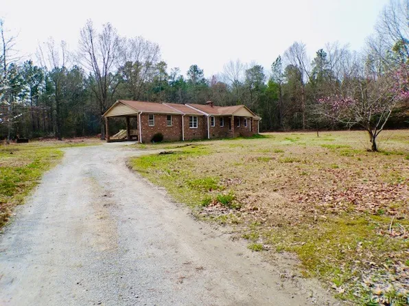 967 Little Low Ground Rd, Emporia, VA 23847