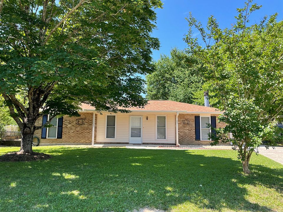 1st image of 118 Hollingsworth Dr