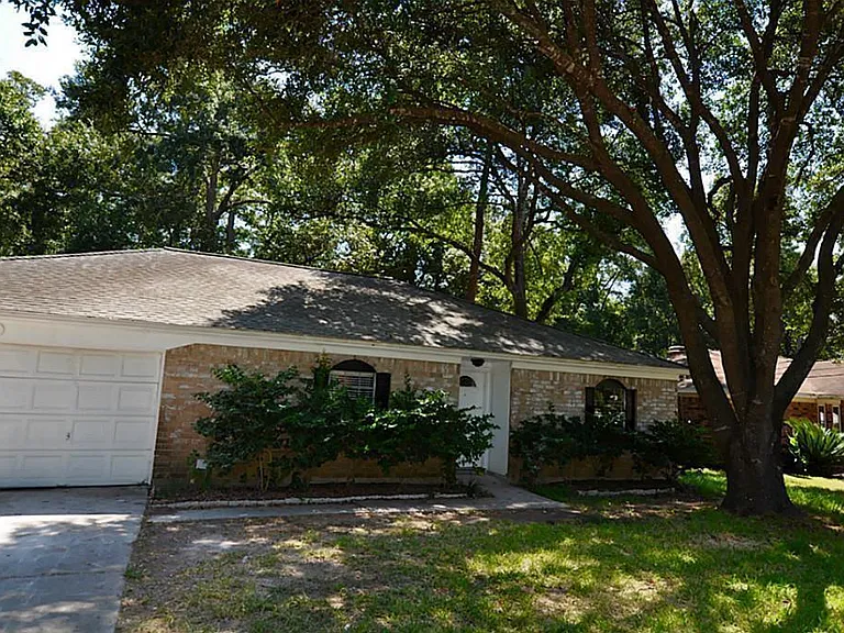 25730 Glen Loch Dr — Photo 2