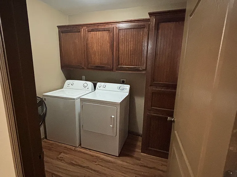 3300 N Juan St — Photo 14