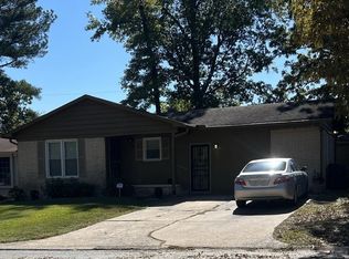 33 Allyson Cir, Little Rock, AR 72209