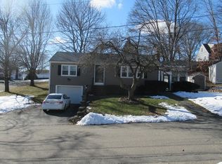 18 Falcon St, Methuen, MA 01844