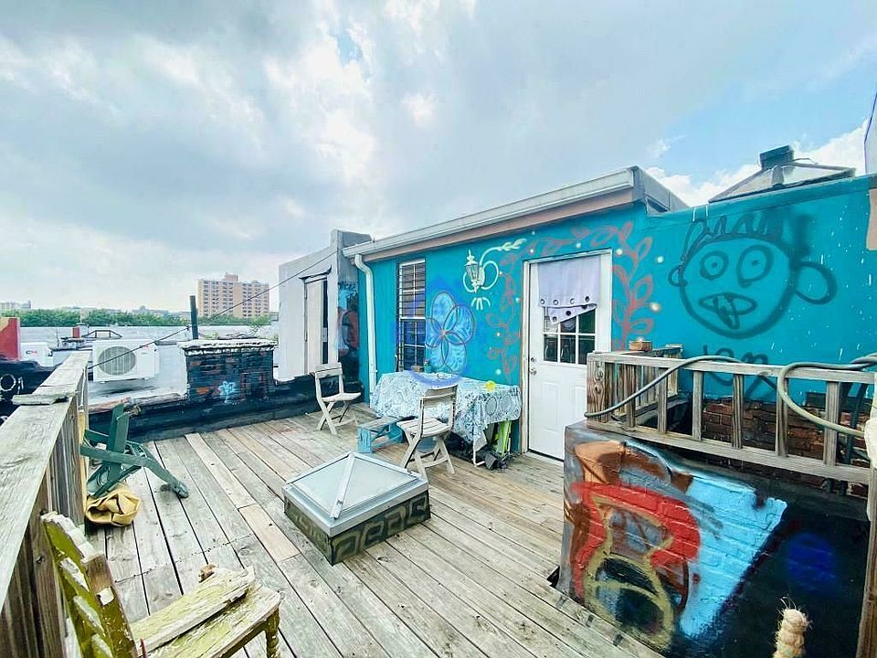 1st image of 266 Linden St #3