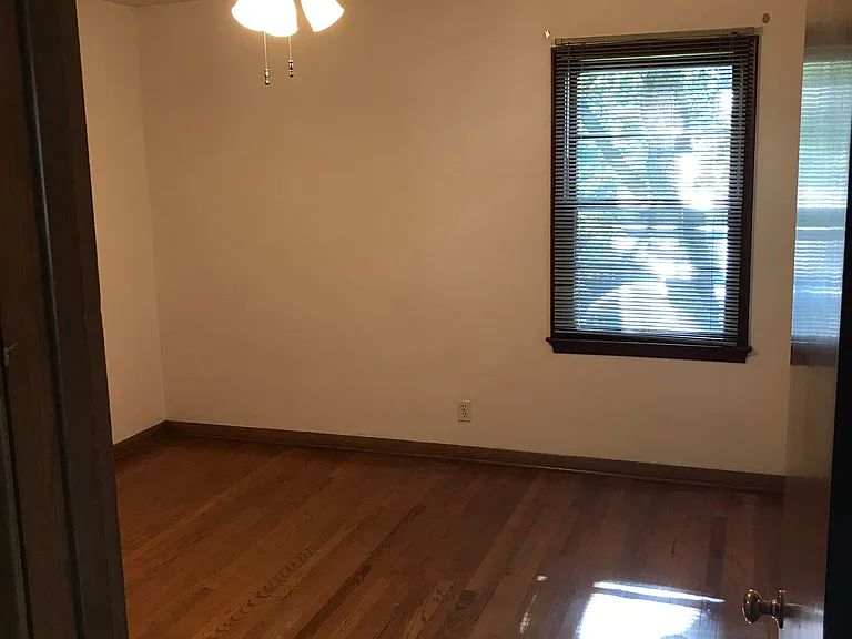 519 Glenwood Dr #4 — Photo 5